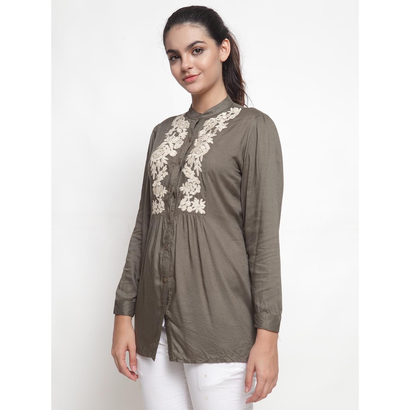 Women's Casual Long Sleeve Embroidered Top With Band Collar