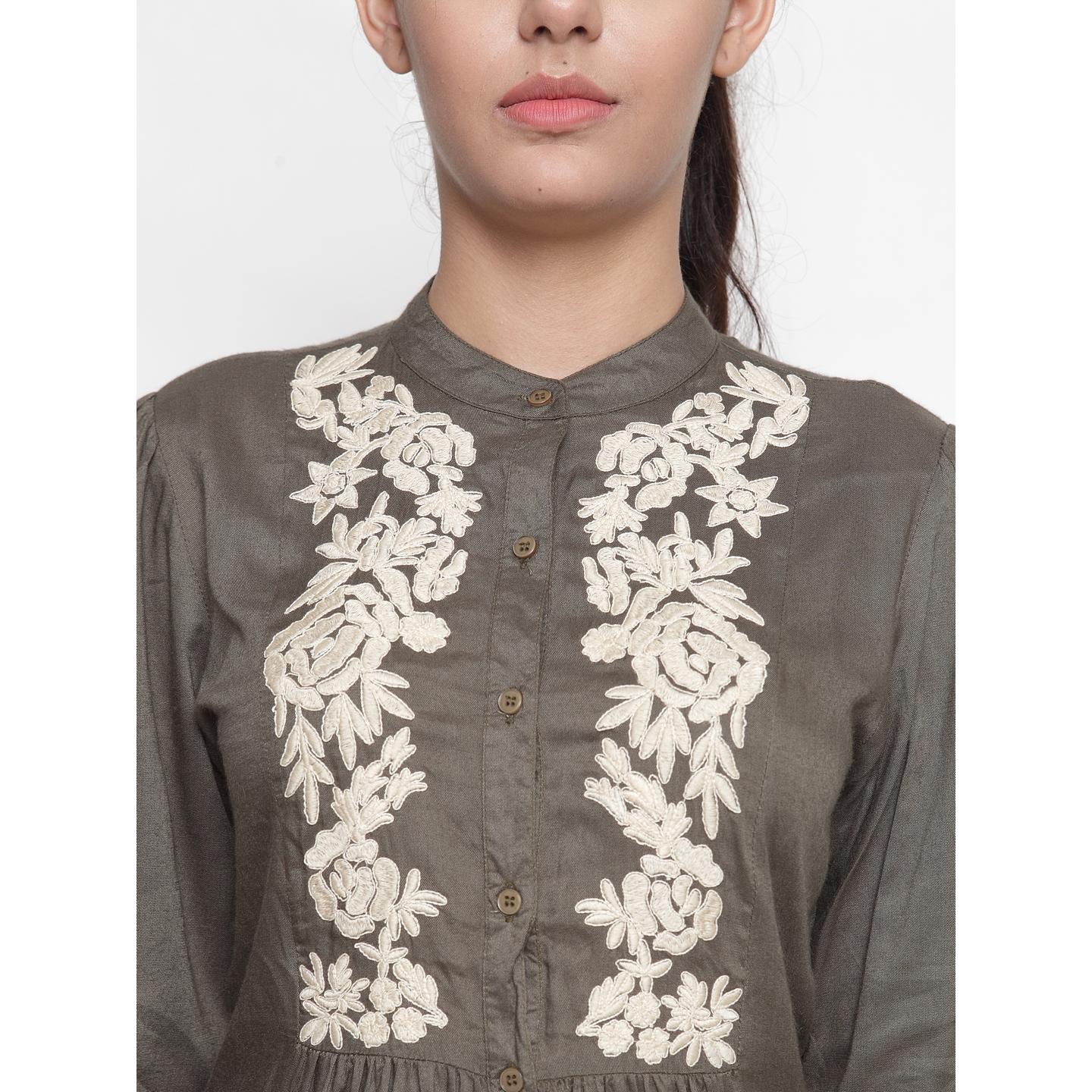 Women's Casual Long Sleeve Embroidered Top With Band Collar