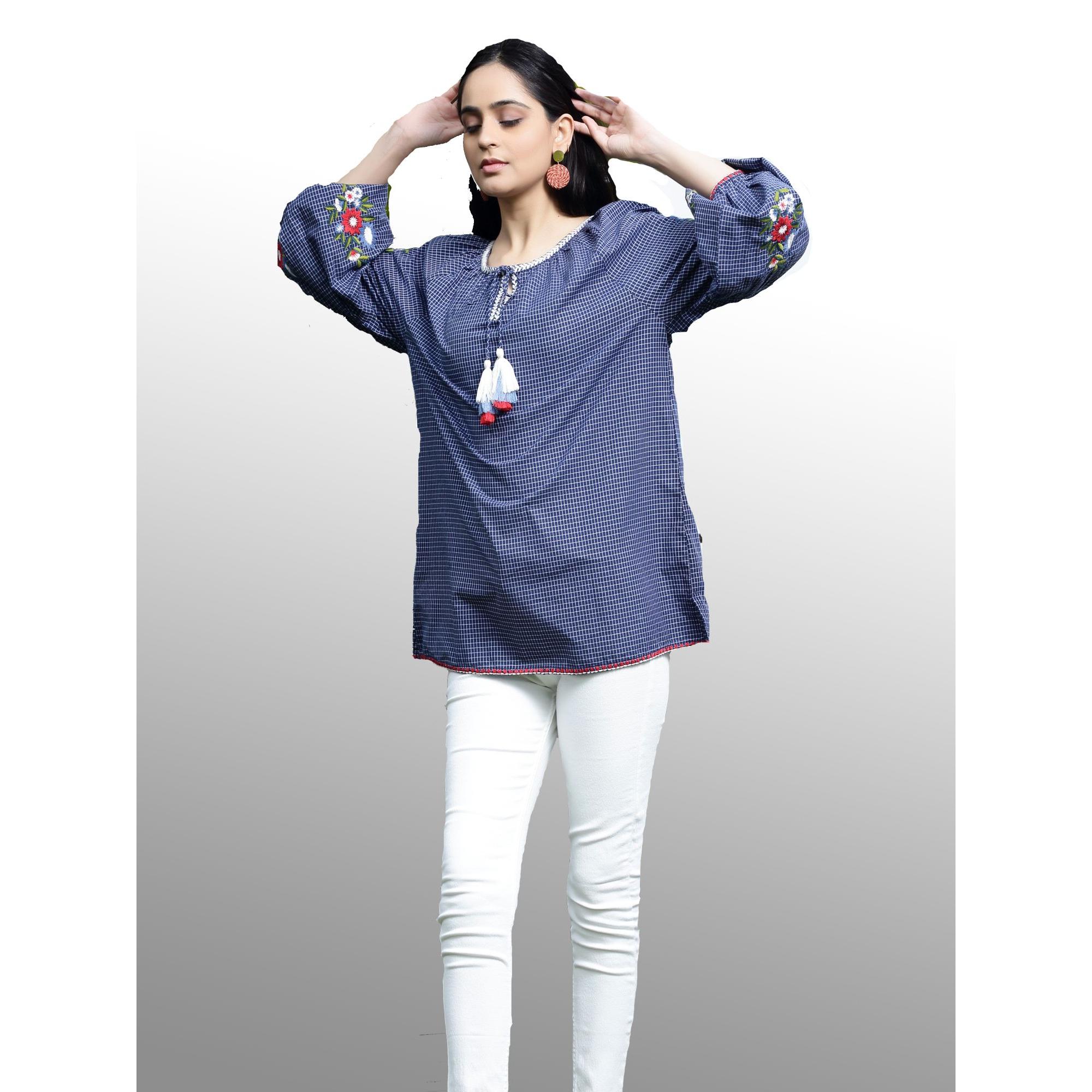 Women's Long Sleeve Top In Plaid With Embroidery And Tassels