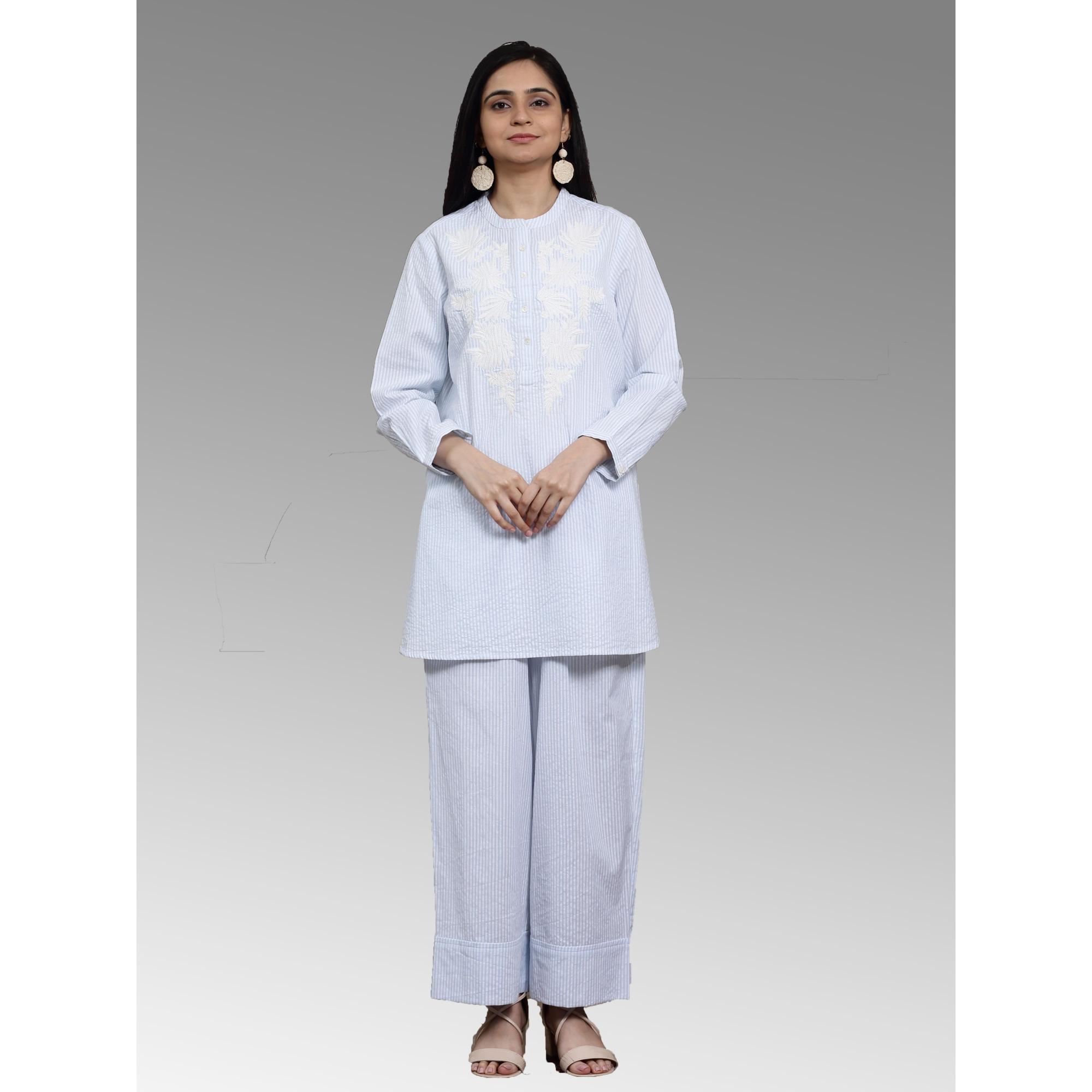 Women's Coordinated Set WIth Embroidered Long Sleeve Tunic And Matching Pants In Stripes
